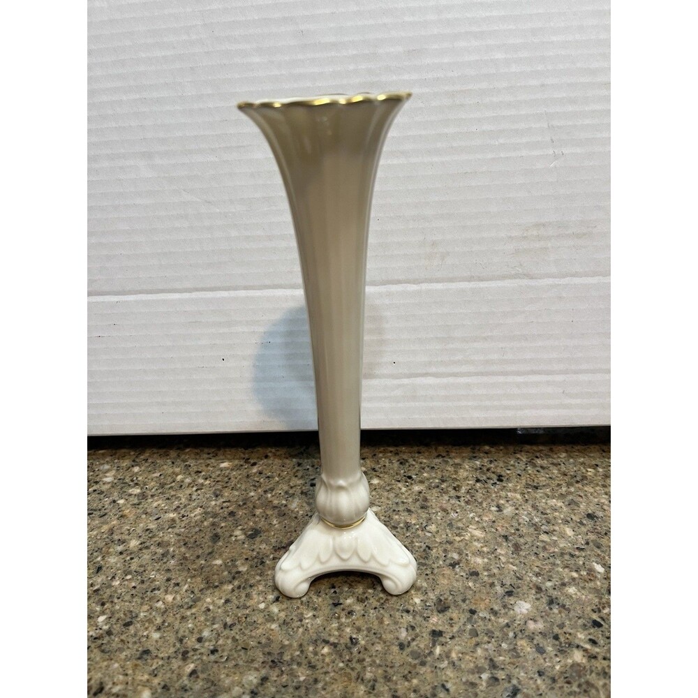 Lenox Fine China Ivory Flute Footed Vase 24k Gold Trim 7.5” Tall